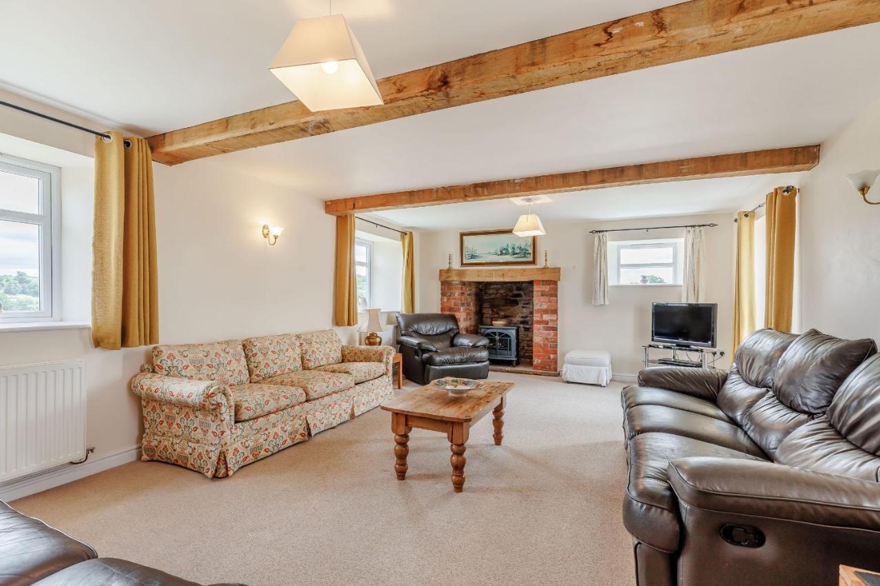 Wood Cottage Tenbury Exterior foto