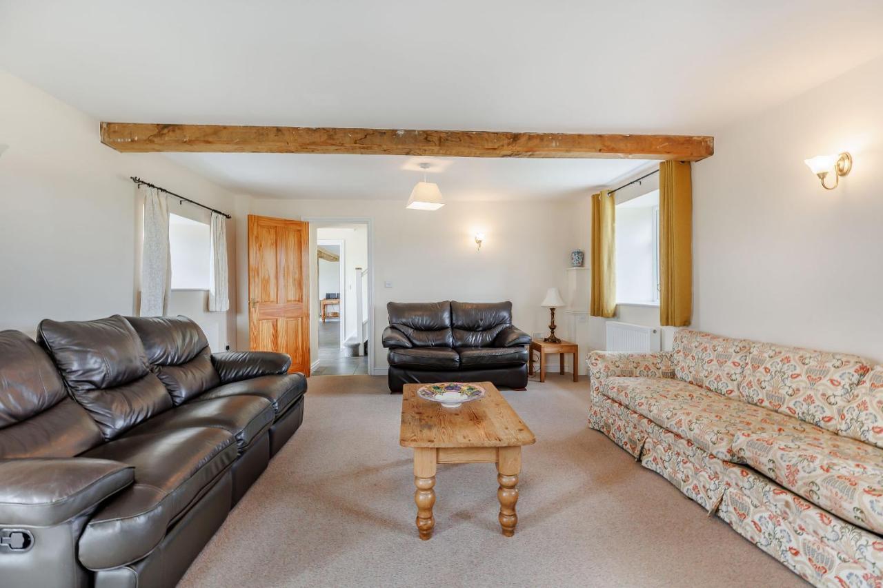 Wood Cottage Tenbury Exterior foto
