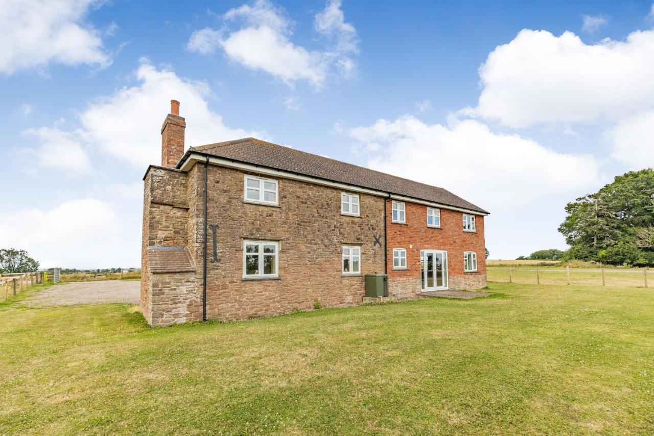 Wood Cottage Tenbury Exterior foto